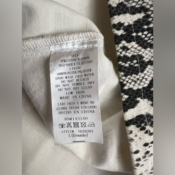 🐍 Style Rack Snake Print Mini Dress - Picture 8 of 8